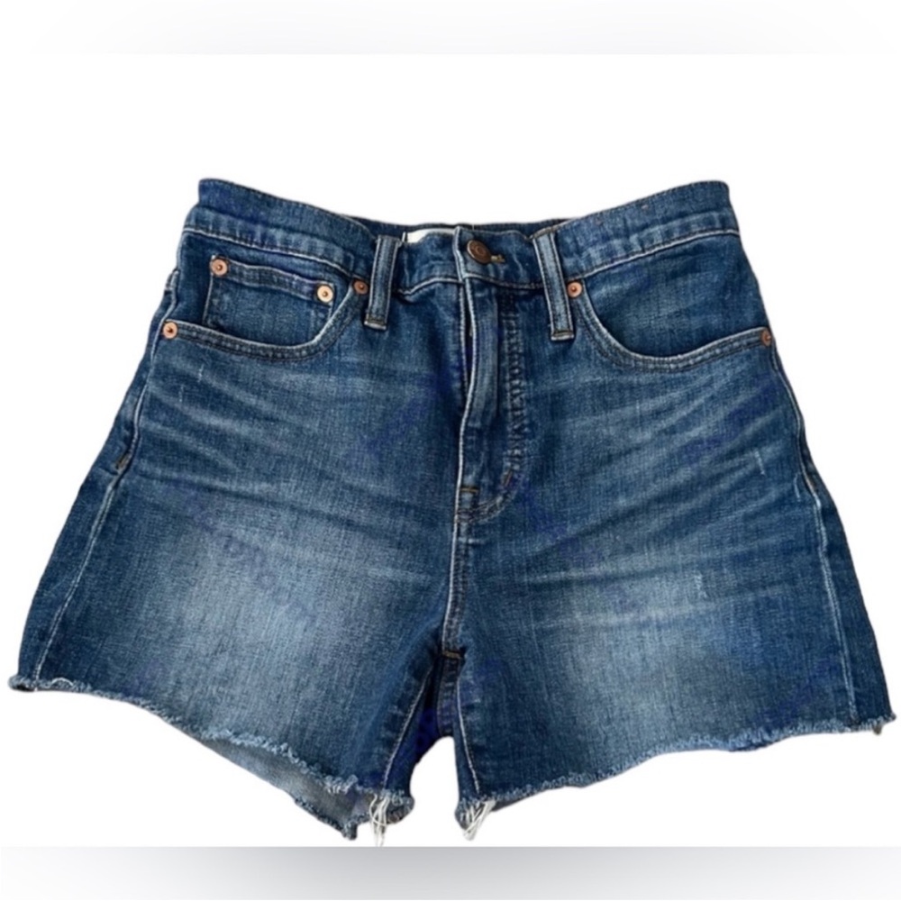 Madewell high rise denim shorts size 26